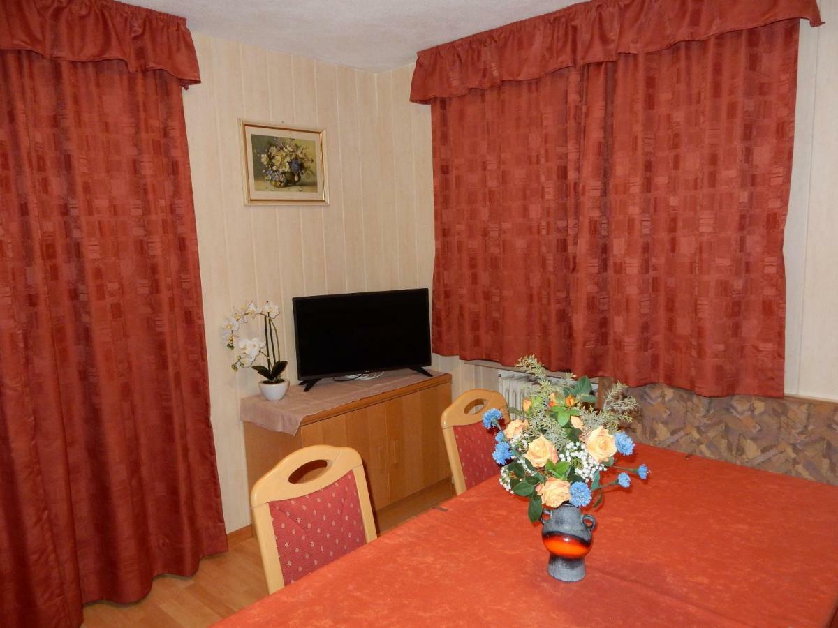 Ferienwohnung La Pineta Kolfuschg Exterior foto